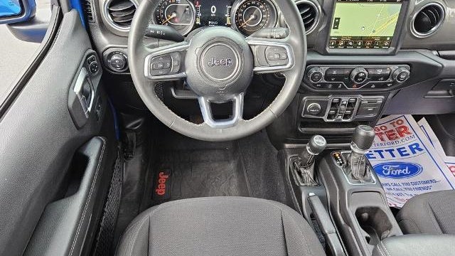 2023 Jeep Gladiator Overland
