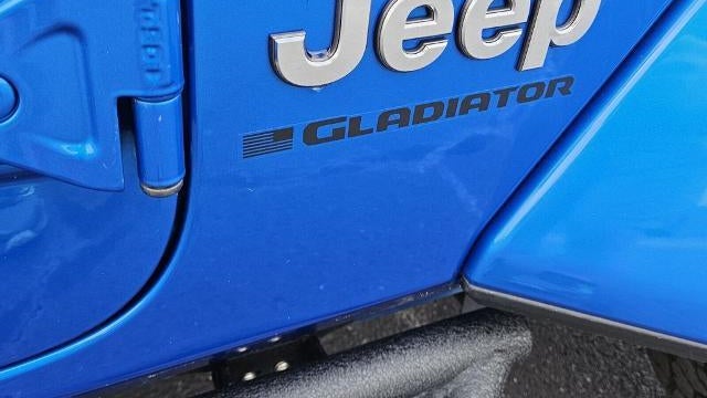 2023 Jeep Gladiator Overland