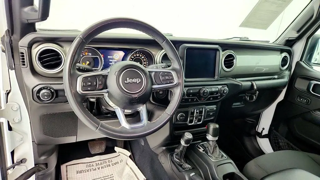 2023 Jeep Gladiator - $24,895