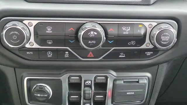 2023 Jeep Gladiator Overland