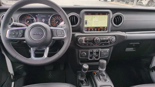 2023 Jeep Gladiator Overland