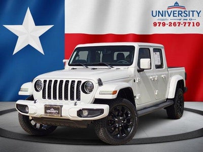 Photo of a 2023 Jeep Gladiator 4X4 Overland 4DR Crew Cab 5.0 FT. SB for sale
