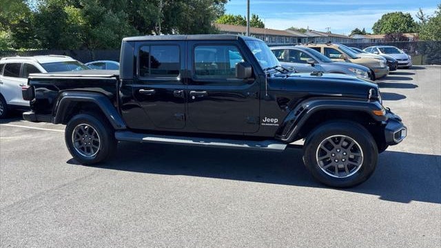 2020 Jeep Gladiator Overland