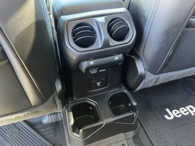 2021 Jeep Gladiator - $35,995