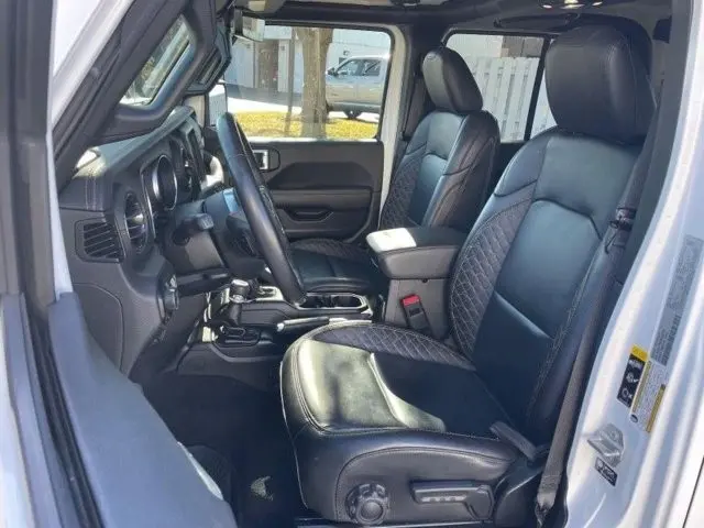 2021 Jeep Gladiator - $35,995
