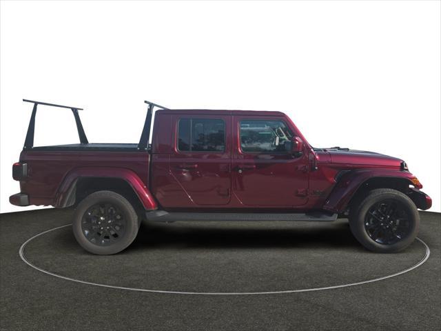 2021 Jeep Gladiator - $30,840