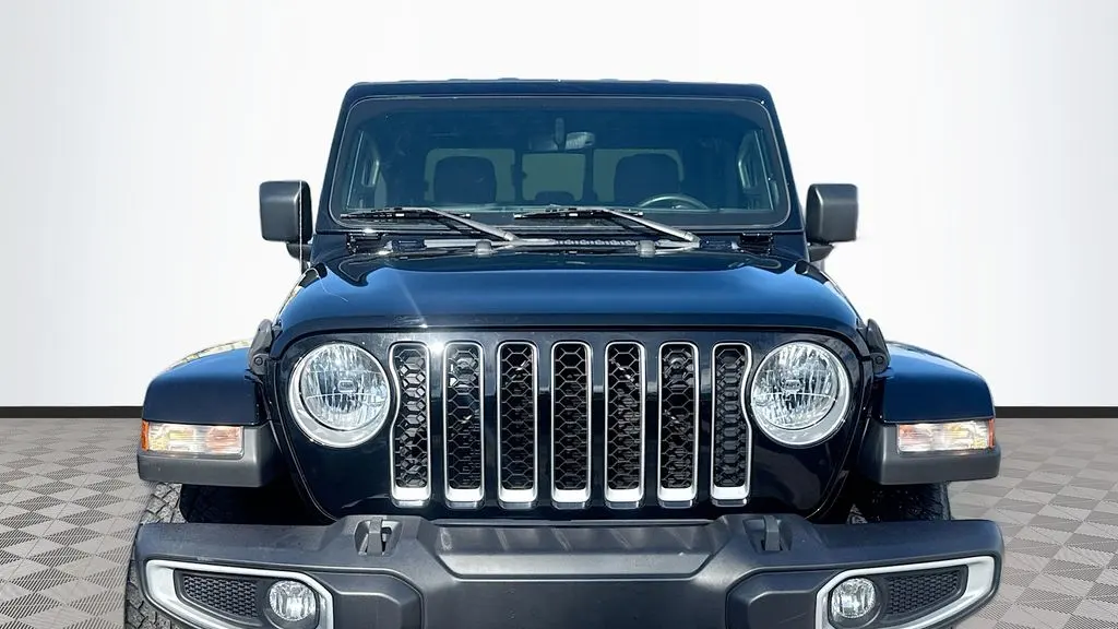 2021 Jeep Gladiator Overland