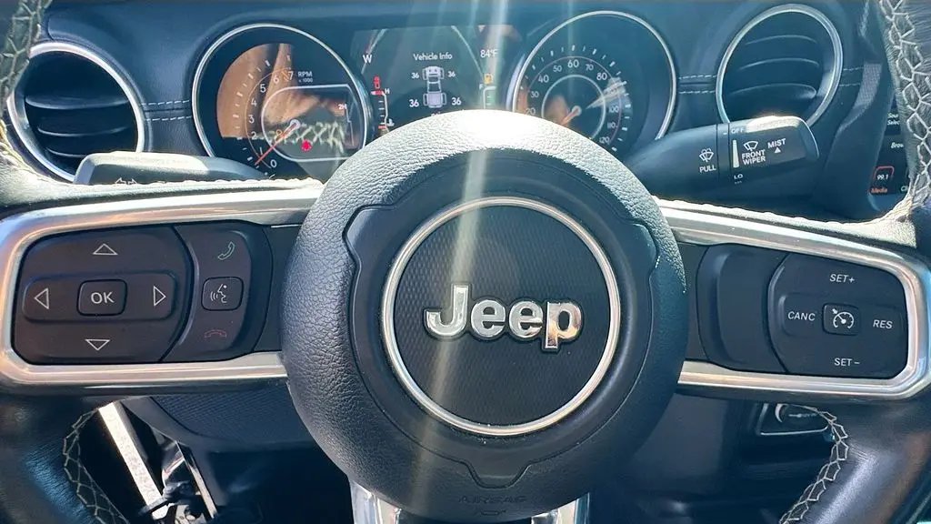 2021 Jeep Gladiator Overland