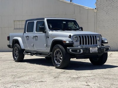 2022 Jeep Gladiator 4X4 Overland 4DR Crew Cab 5.0 FT. SB