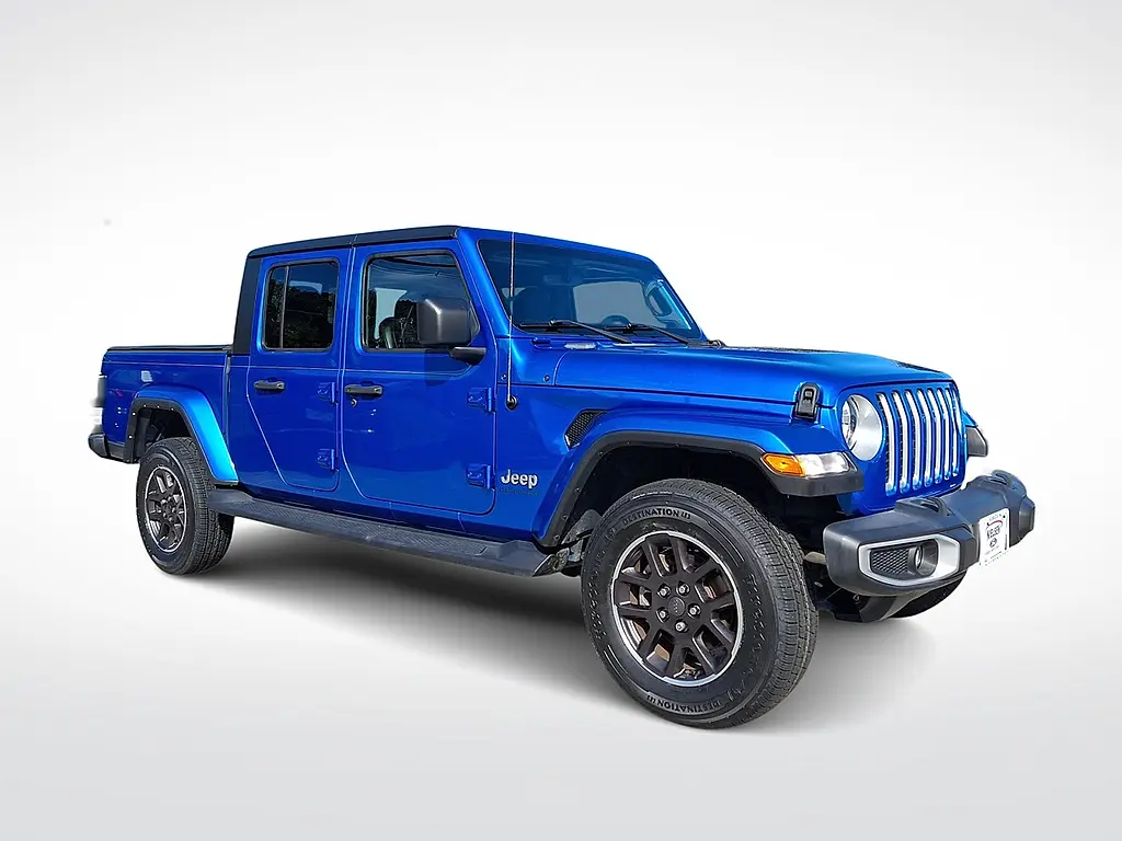 2022 Jeep Gladiator - $31,995