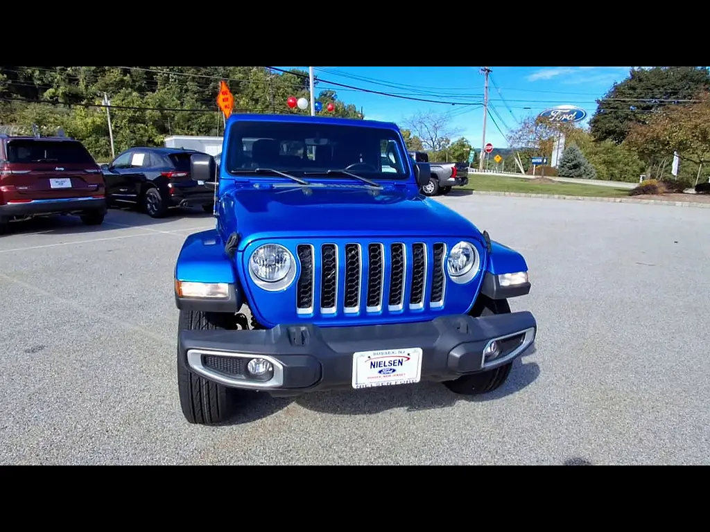 2022 Jeep Gladiator - $31,995