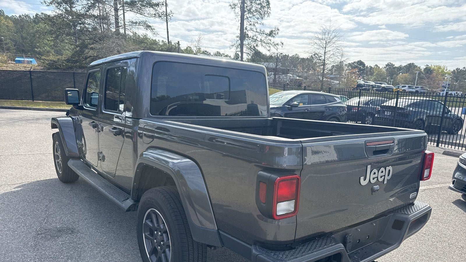 2022 Jeep Gladiator Overland