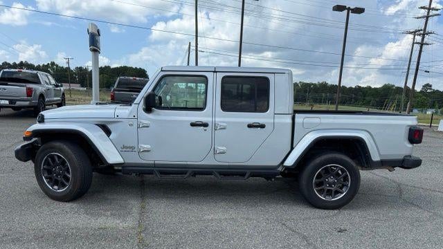 2023 Jeep Gladiator Overland
