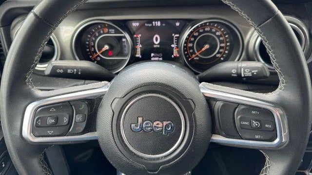 2023 Jeep Gladiator Overland