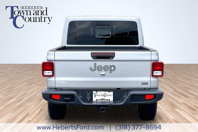 2023 Jeep Gladiator - $28,840