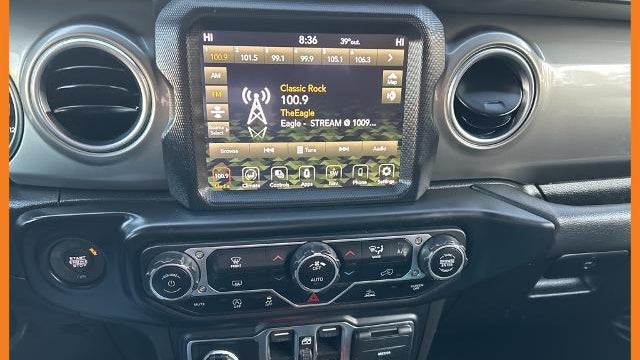 2023 Jeep Gladiator Overland