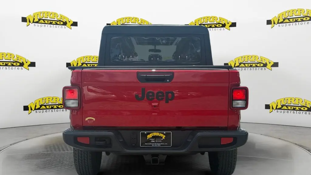 2023 Jeep Gladiator Sport