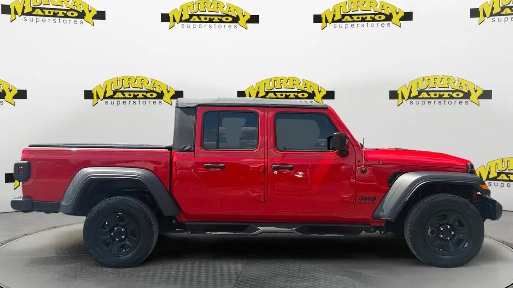 2023 Jeep Gladiator Sport