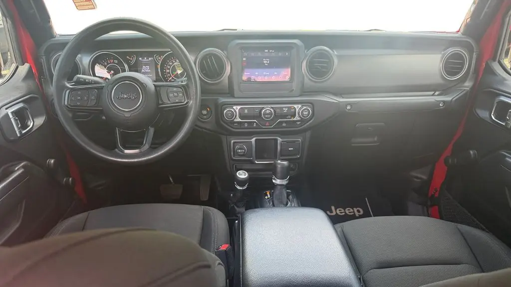 2023 Jeep Gladiator Sport