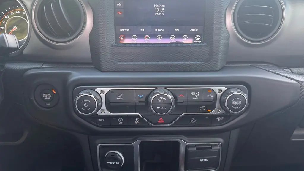 2023 Jeep Gladiator Sport