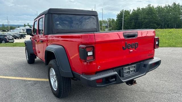 2020 Jeep Gladiator Sport