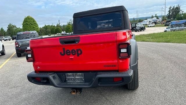 2020 Jeep Gladiator Sport