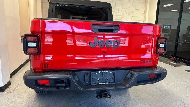 2020 Jeep Gladiator Sport