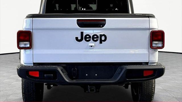 2023 Jeep Gladiator Sport