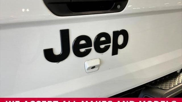 2023 Jeep Gladiator Sport