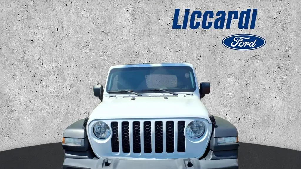2020 Jeep Gladiator Sport