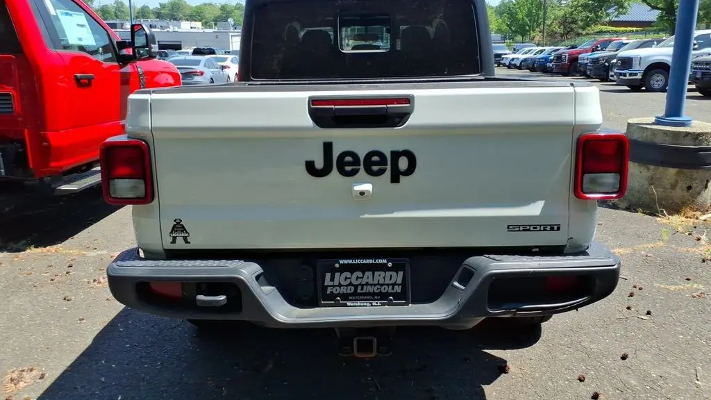 2020 Jeep Gladiator Sport