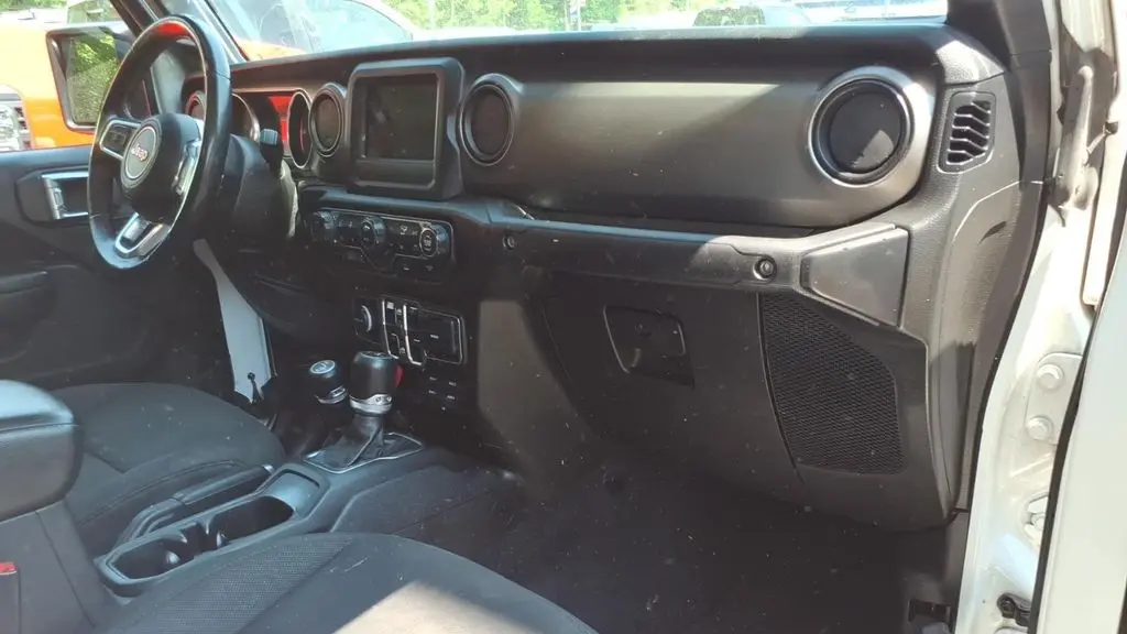 2020 Jeep Gladiator Sport