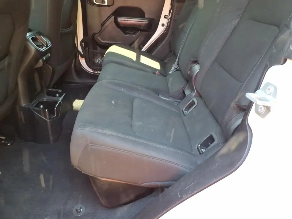 2020 Jeep Gladiator - $16,890