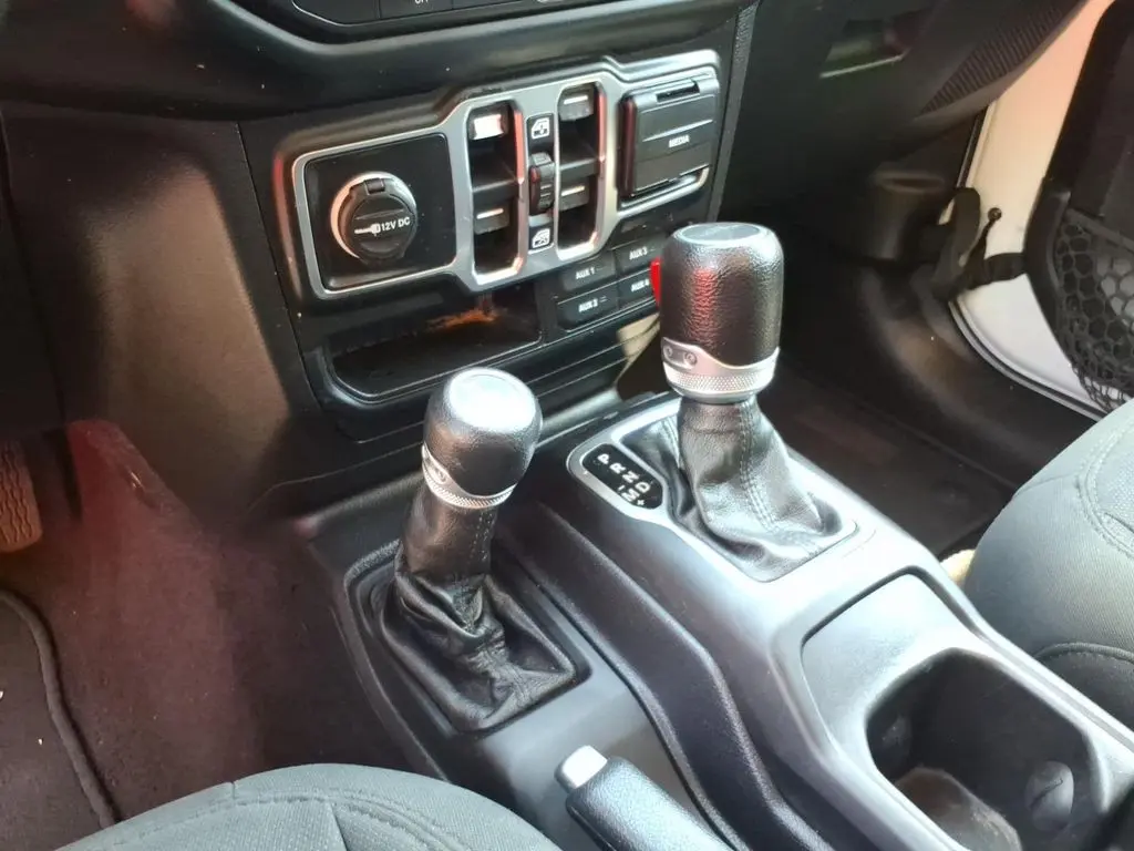 2020 Jeep Gladiator - $16,890