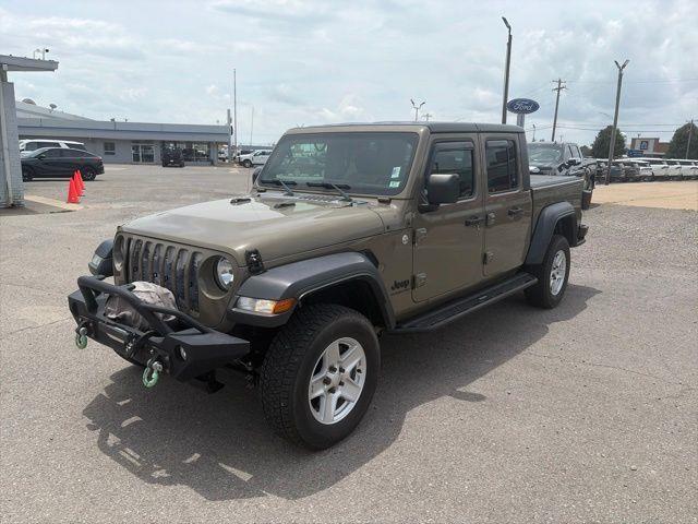 2020 Jeep Gladiator - $26,329