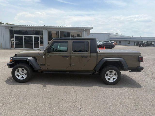 2020 Jeep Gladiator - $26,329