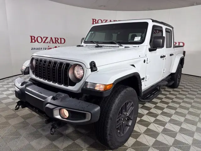2024 Jeep Gladiator - $34,000