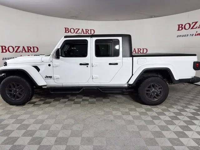 2024 Jeep Gladiator - $34,000