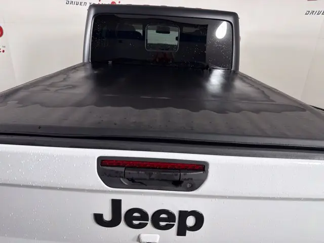 2024 Jeep Gladiator - $34,000