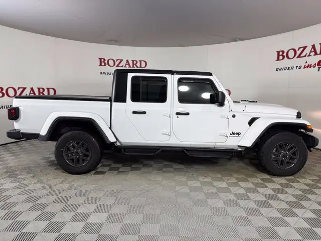 2024 Jeep Gladiator - $34,000