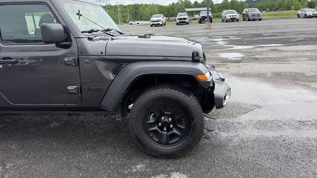 2024 Jeep Gladiator Sport