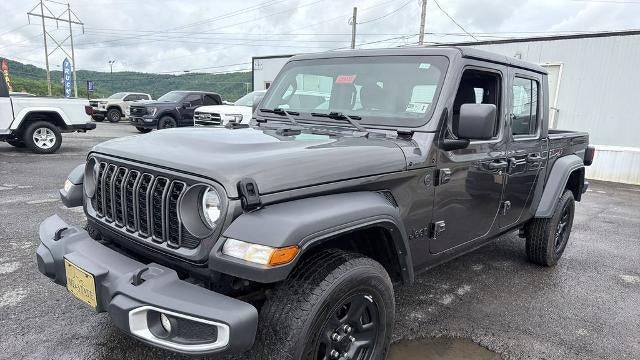 2024 Jeep Gladiator Sport
