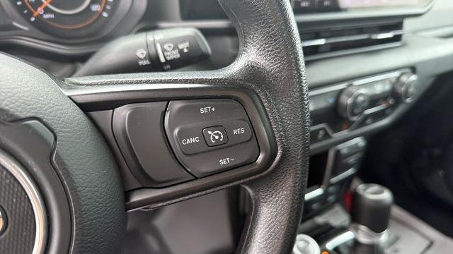 2024 Jeep Gladiator Sport