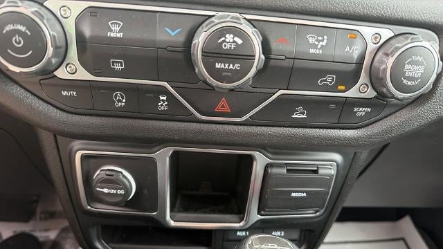 2024 Jeep Gladiator Sport