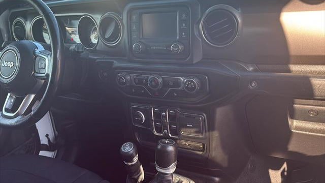 2020 Jeep Gladiator Sport