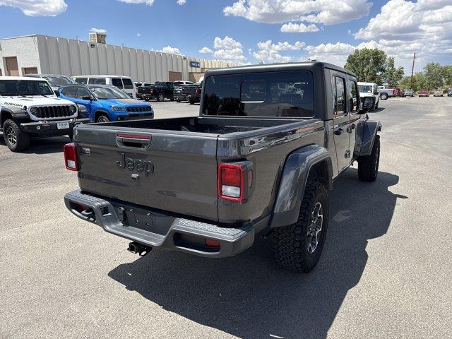 2023 Jeep Gladiator - $33,345