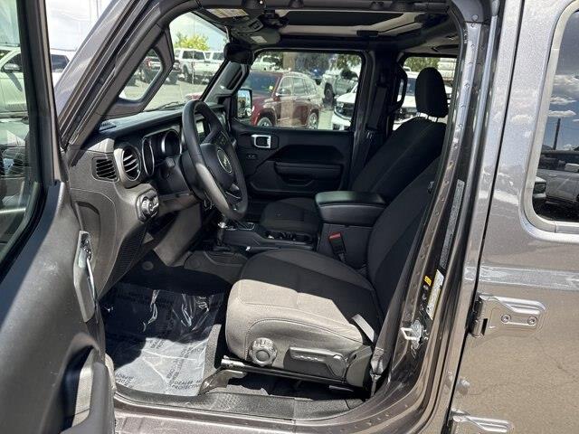 2023 Jeep Gladiator - $33,345