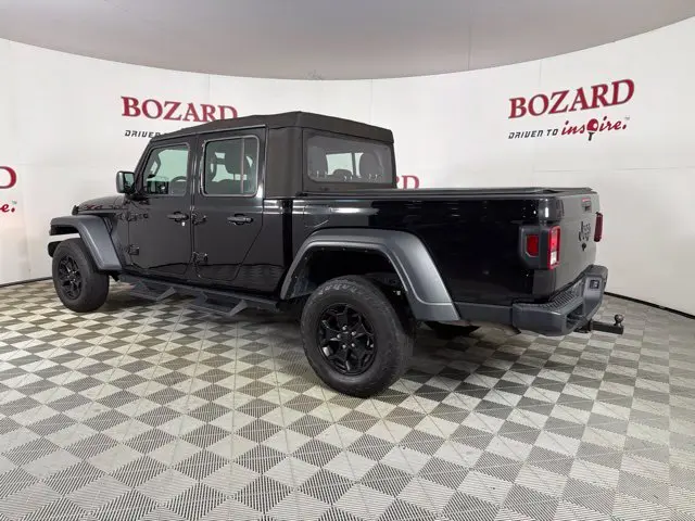 2023 Jeep Gladiator - $27,500