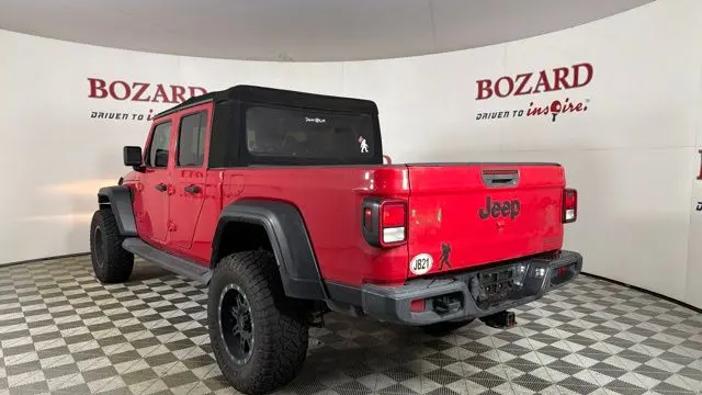 2020 Jeep Gladiator Sport