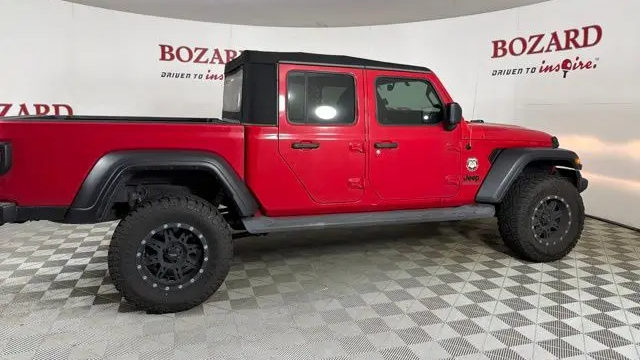 2020 Jeep Gladiator Sport